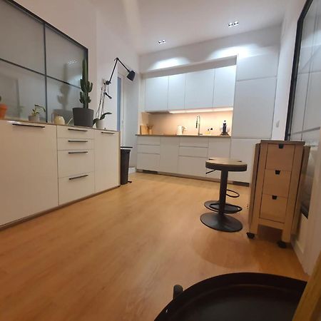 Rentadore Atocha Suites Madrid Esterno foto