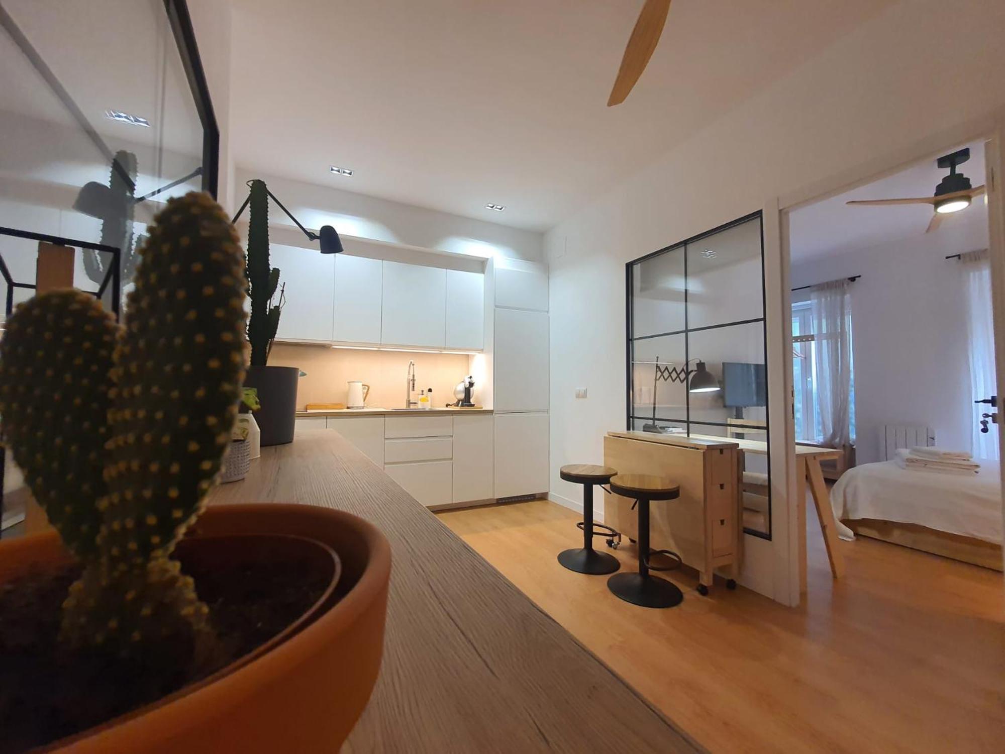 Rentadore Atocha Suites Madrid Esterno foto